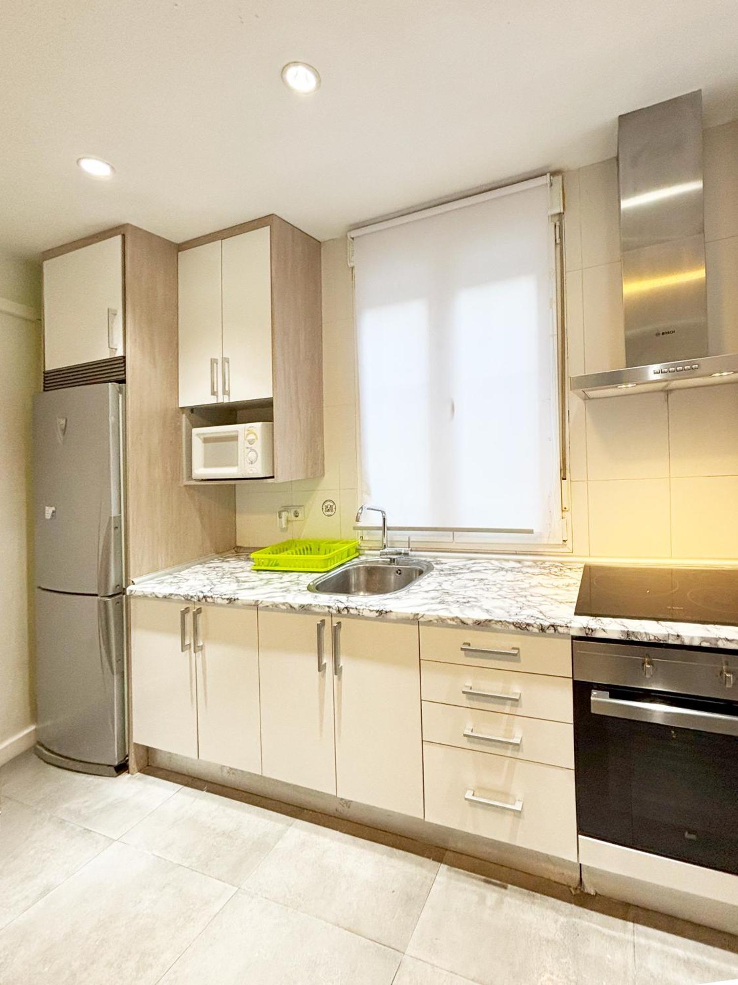 Ferienwohnung Luminoso, Con Patio Y Buena Zona Madrid Exterior foto