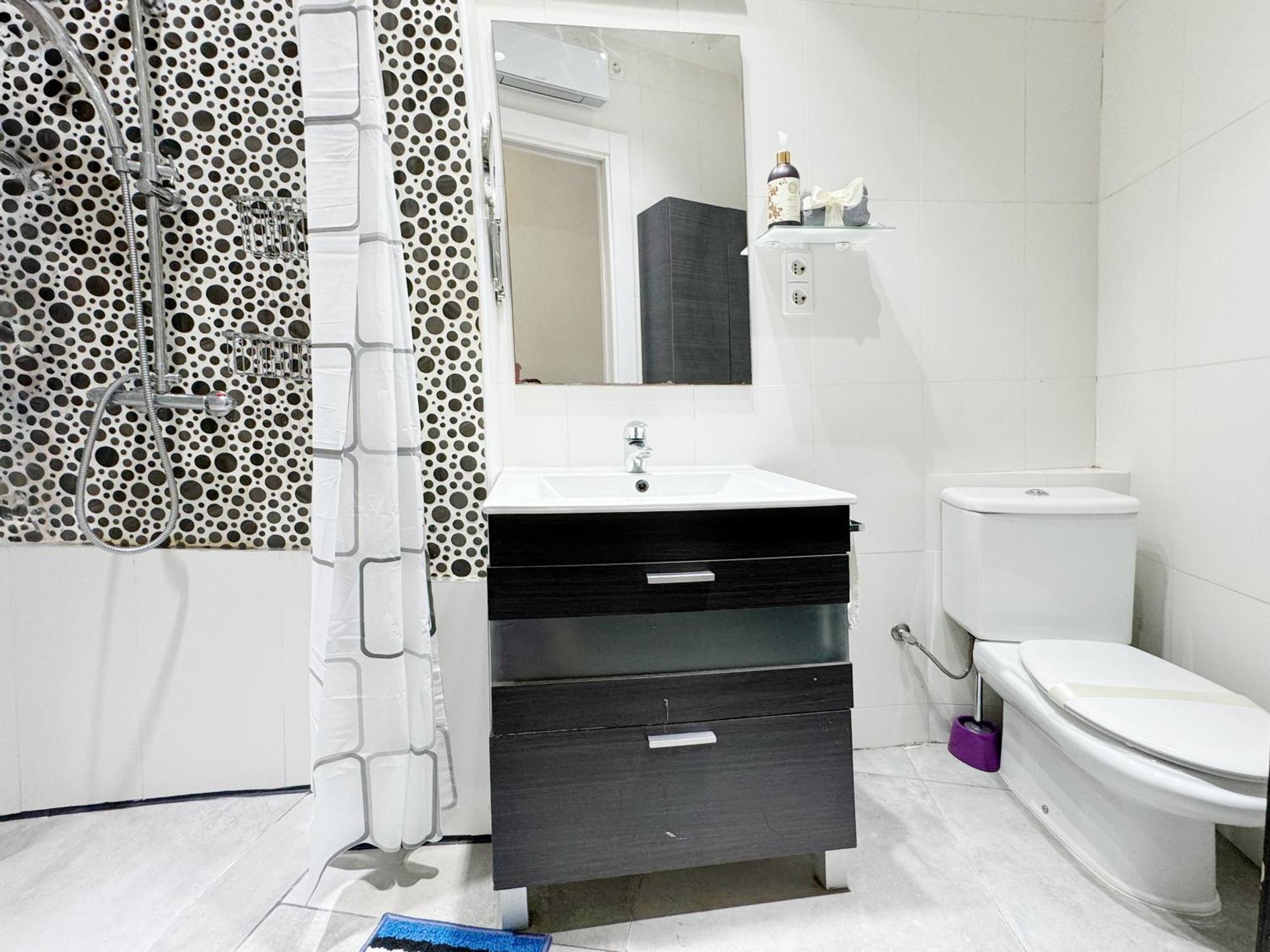 Ferienwohnung Luminoso, Con Patio Y Buena Zona Madrid Exterior foto